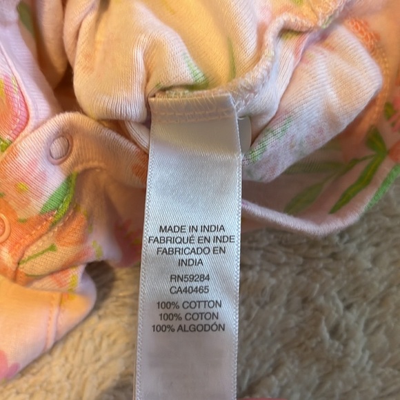 (3 for $10) bundles floral bodysuit - Picture 5 of 6